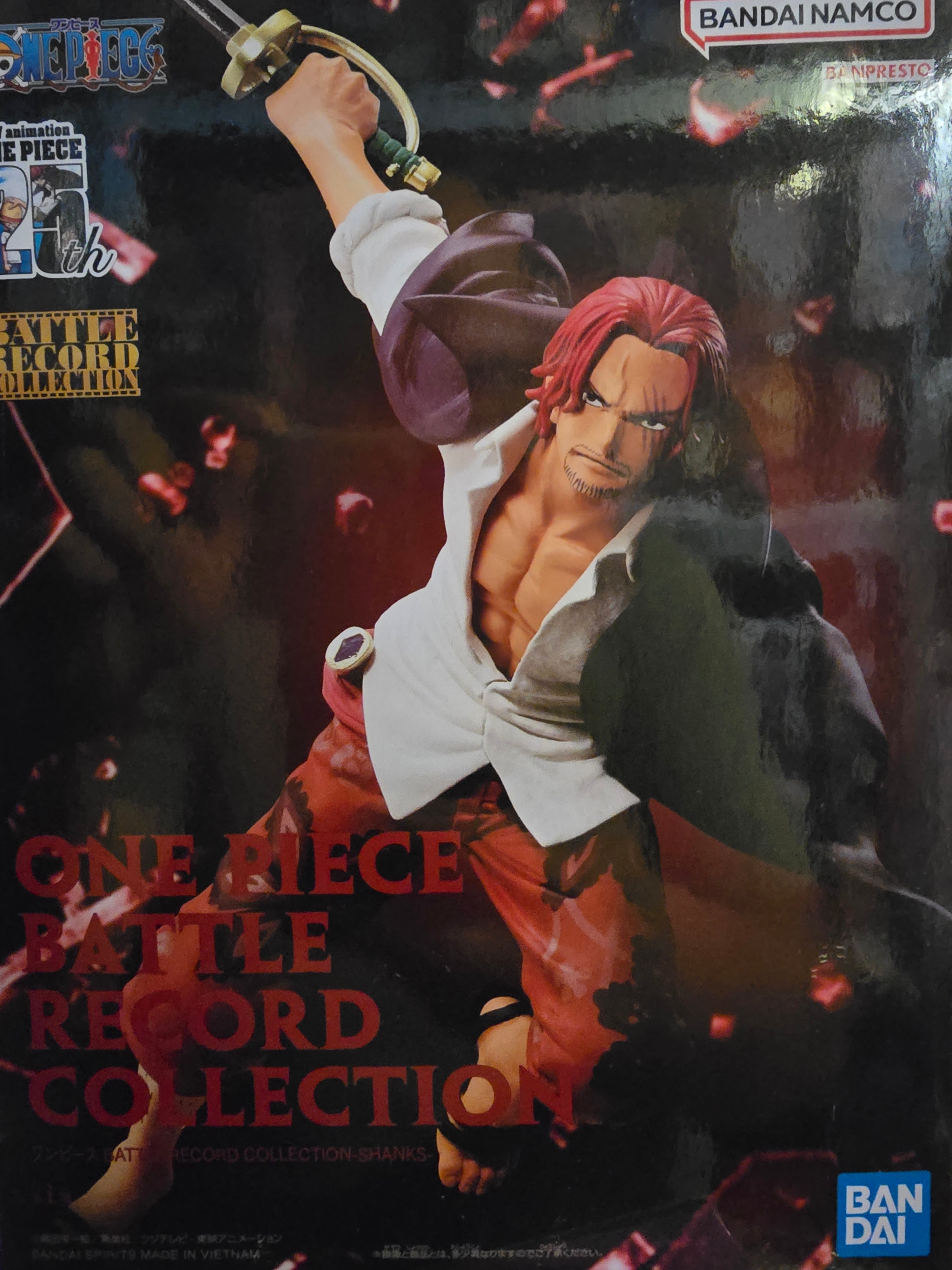 Shanks  ,One Piece